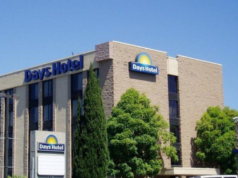 Days Hotel By Wyndham Oakland Airport-Coliseum Екстер'єр фото