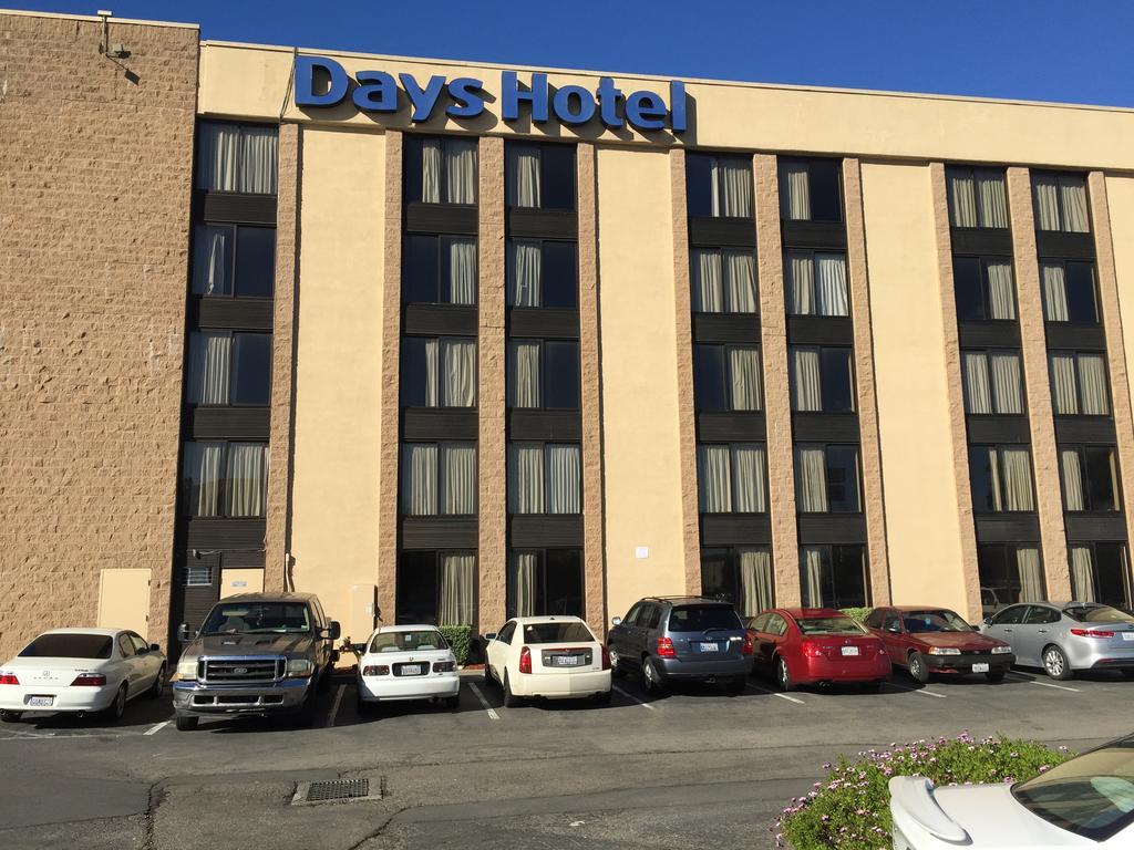 Days Hotel By Wyndham Oakland Airport-Coliseum Екстер'єр фото