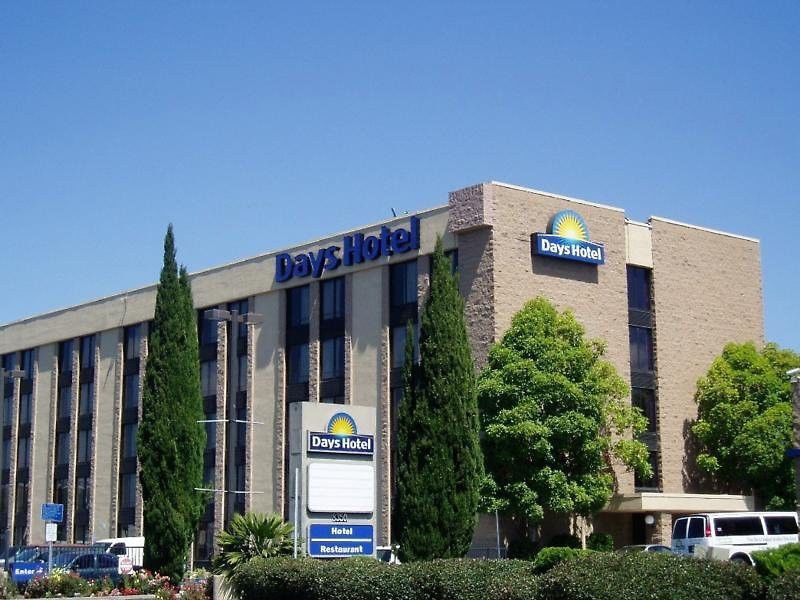 Days Hotel By Wyndham Oakland Airport-Coliseum Екстер'єр фото