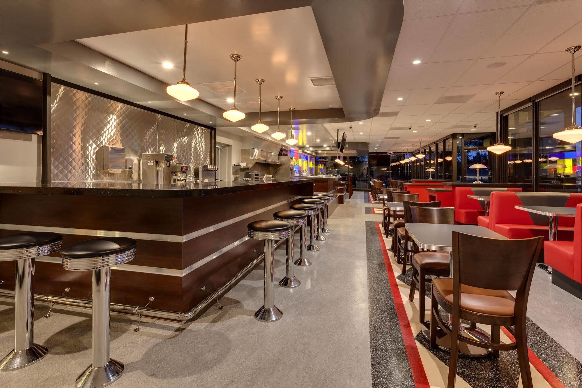 Days Hotel By Wyndham Oakland Airport-Coliseum Екстер'єр фото