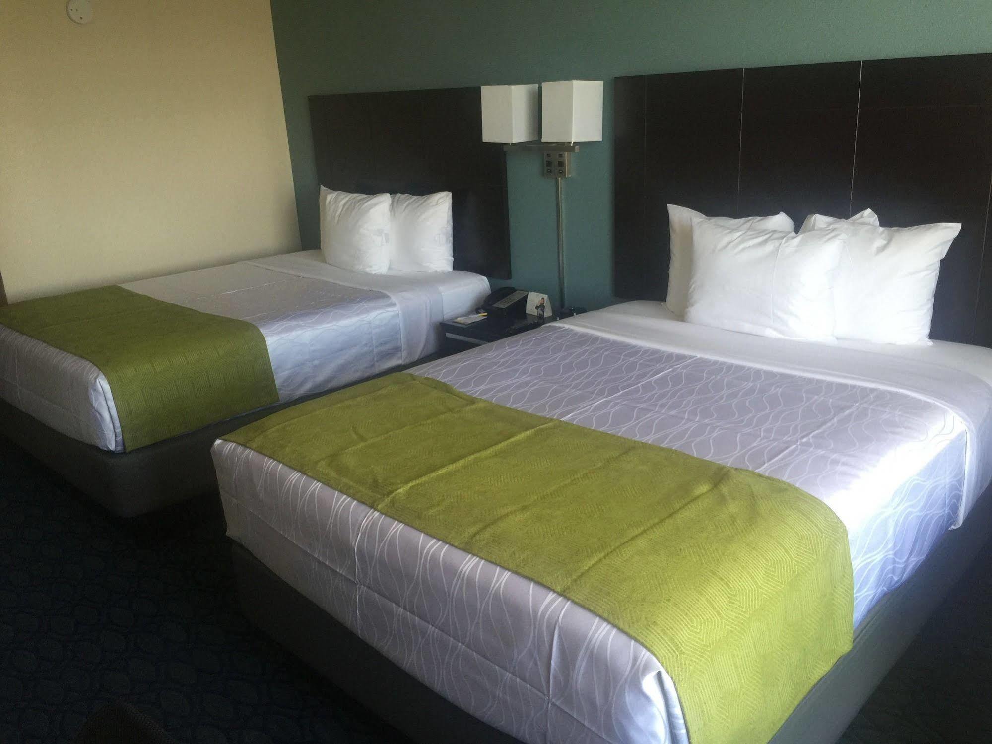 Days Hotel By Wyndham Oakland Airport-Coliseum Екстер'єр фото