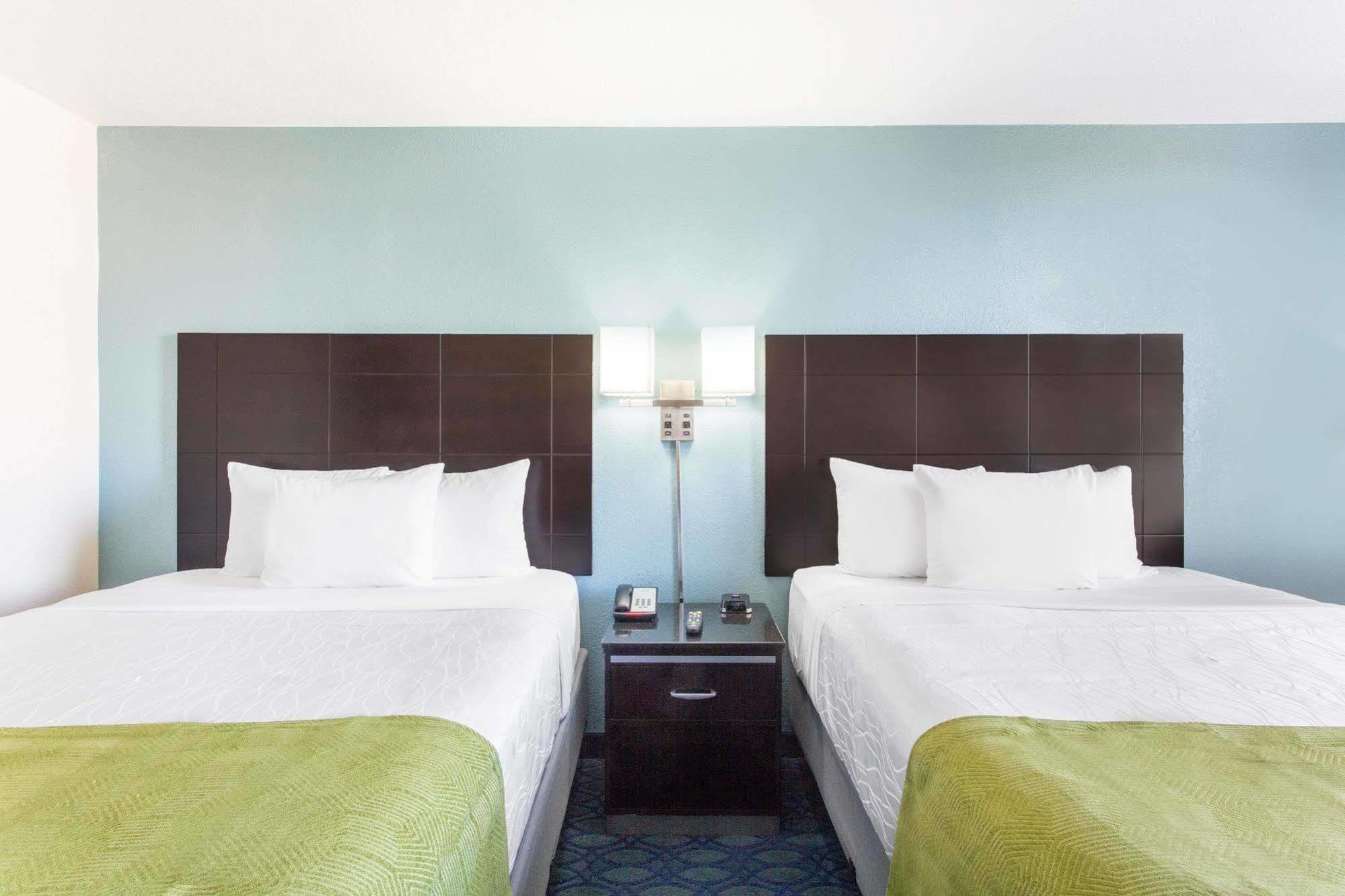 Days Hotel By Wyndham Oakland Airport-Coliseum Екстер'єр фото